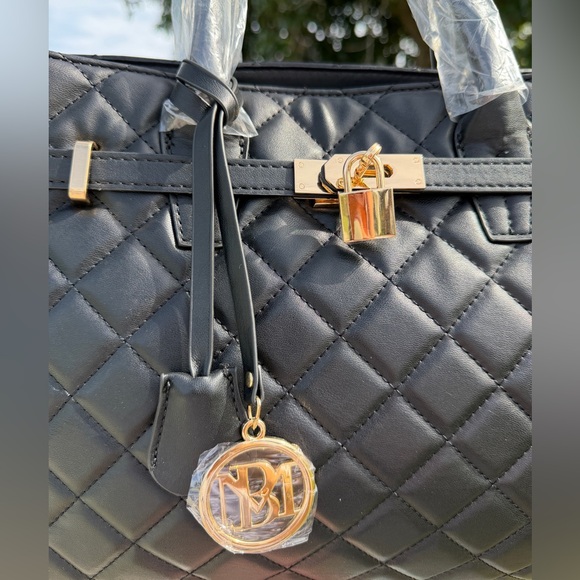 BADGLEY MISCHKA Diamond Quilted Tote With Lock and Key - Picture 6 of 13